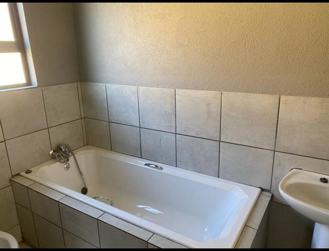 3 BEDROOM HOUSE FOR SALE IN ANDERBOLT
